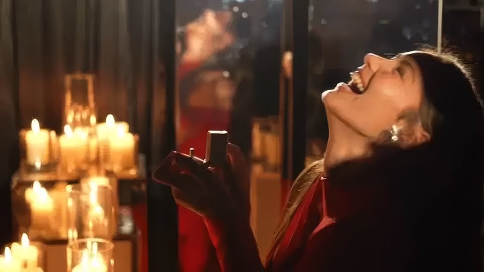 Propozimi i guximshëm i modeles shqiptare që sfidon traditat