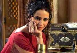 Si kanë ndryshuar aktorët nga seria ikonike “Kloni” pas 20 vjetësh