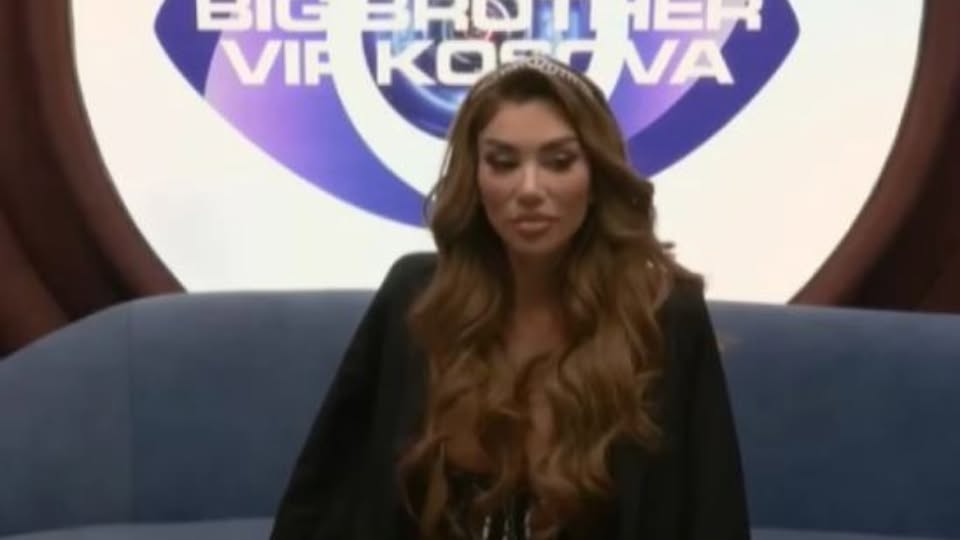 Si Bia arriti të fitojë 1 milion euro: Sekretet e suksesit në OnlyFans