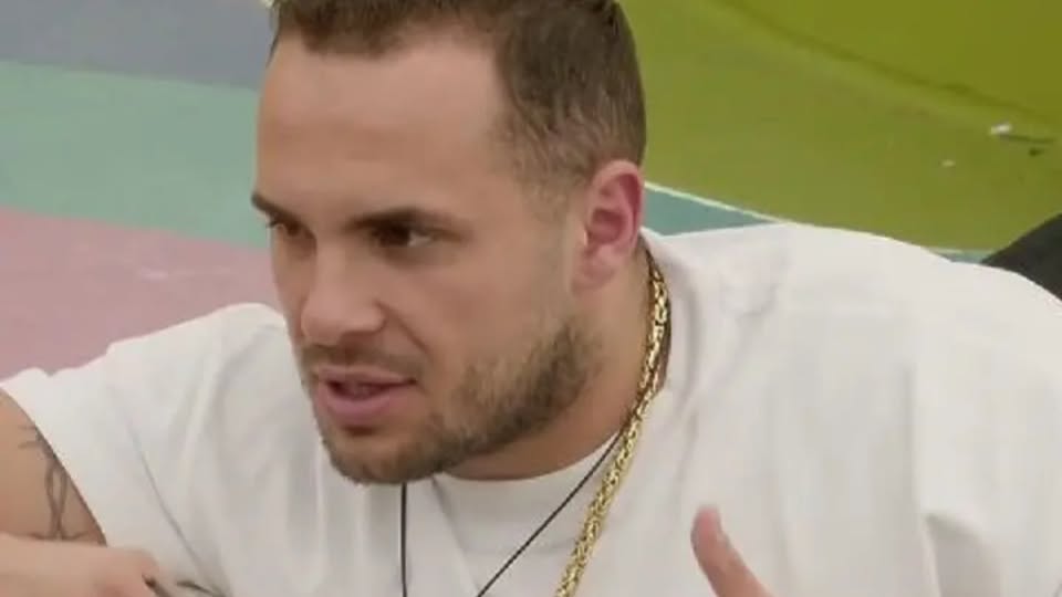 Cila është femra ideale për Edin?: E musht….