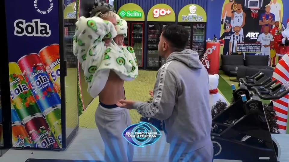 Labi-Londrimit: Çfarë tanga ke veshur? Deshu…