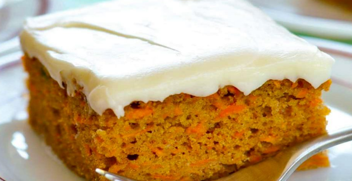 Kek me Karrota – Receta me Shije të Lehtë, të Mrekullueshme