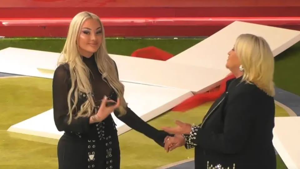 “Distancohu”, nëna i jep mesazh të qartë Benitës