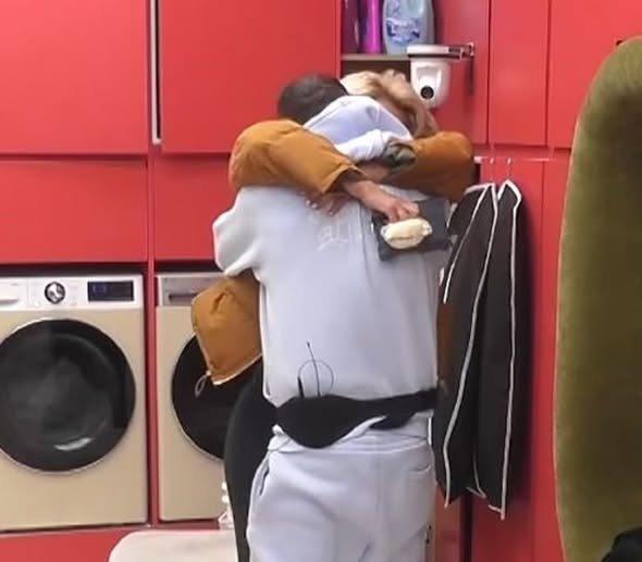 Limi dhe Dolce përsëri në krahët e njëri tjetrit