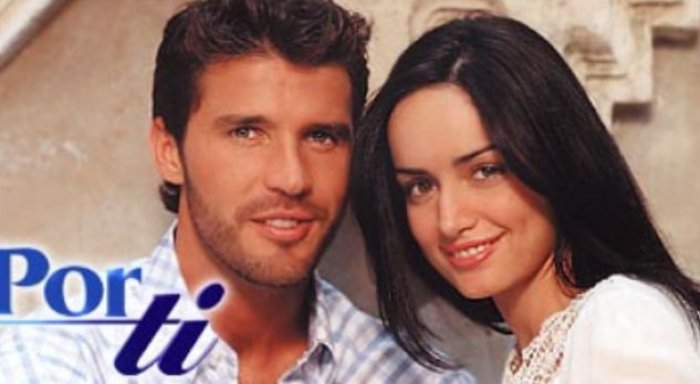 Nuk e besoni, kështu duket Maria e serialit ‘Për ty’ tani si 41-vjeçare (Foto)