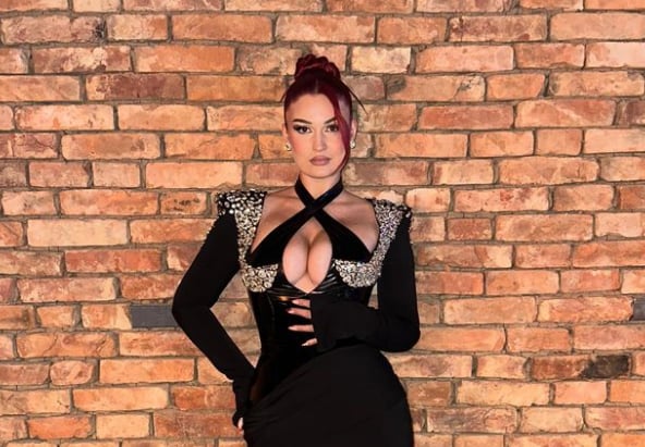 Vetëm pak ditë pas lindjes, Vesa Vllasaliu tregon gjendjen e saj – e ka shfaqur edhe barkun për herë të parë